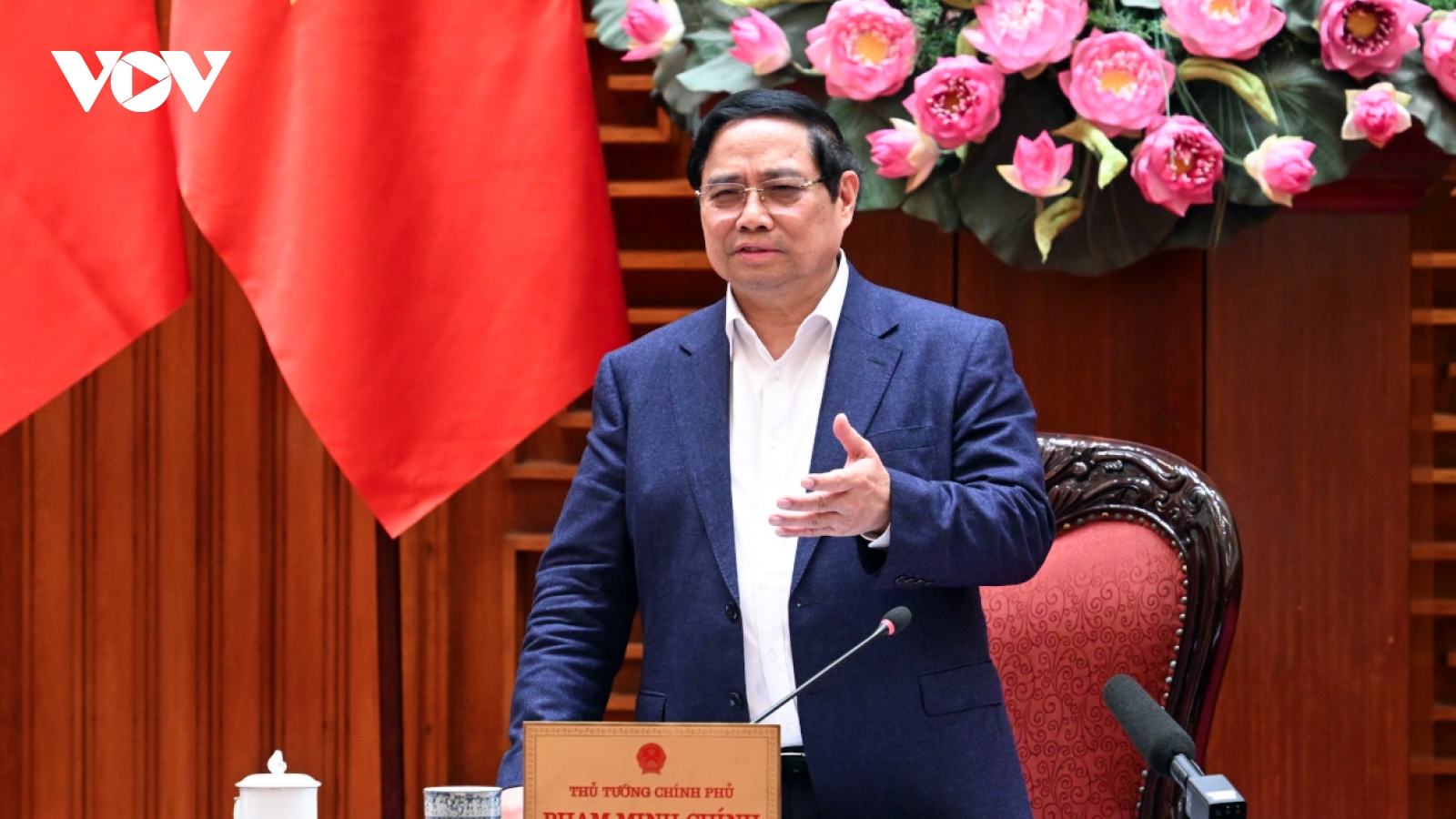 PM: Vietnam must not face energy shortages under any circumstances